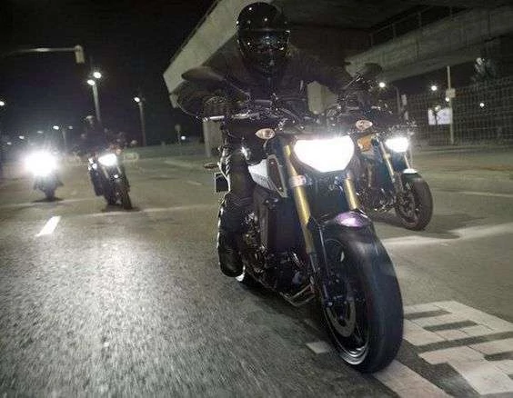 Darkside Yamaha MT