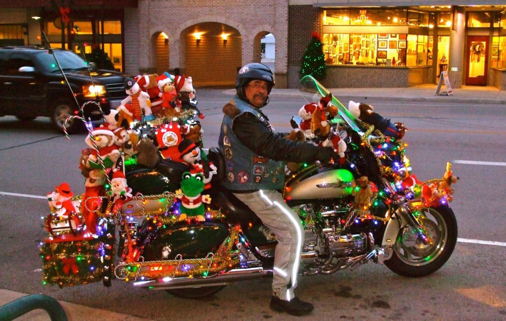 Мотоцикл - новогодняя елка